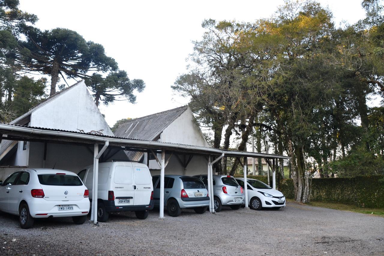 Hotel Pousada Dos Pinheiros 卡内拉 外观 照片